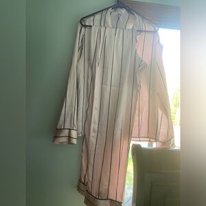 Lilac & London, Silky, Stripe Women's Pajama Set - Light Pink & black
